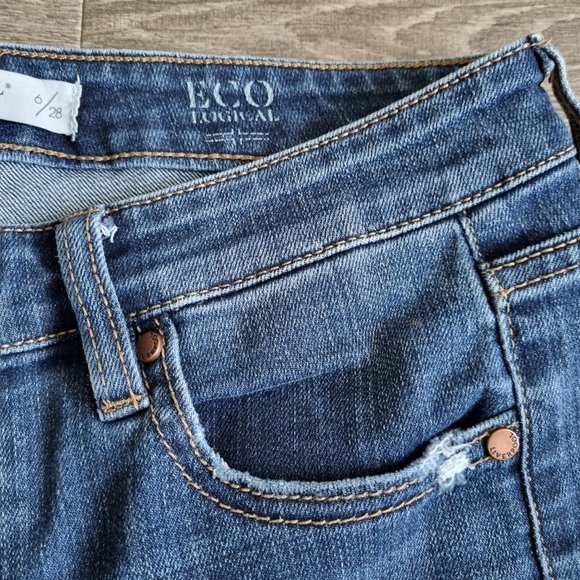Liverpool Los Angles Marley Girlfriend Eco Jeans Size 6/28 - Picture 6 of 11